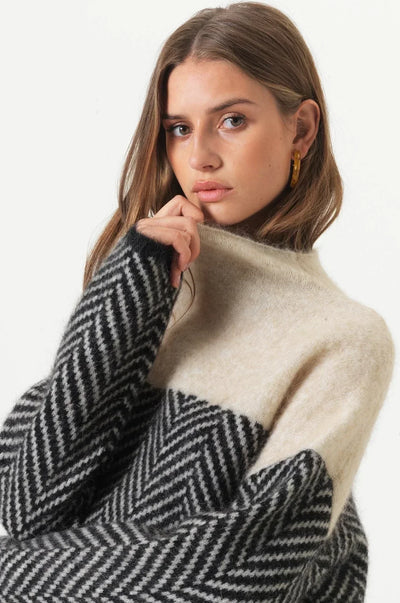 Laluna® | Soft Roll Neck Jumper